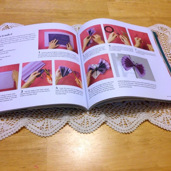 Crafts Book - Paper Pompoms - Picture 5 of 11